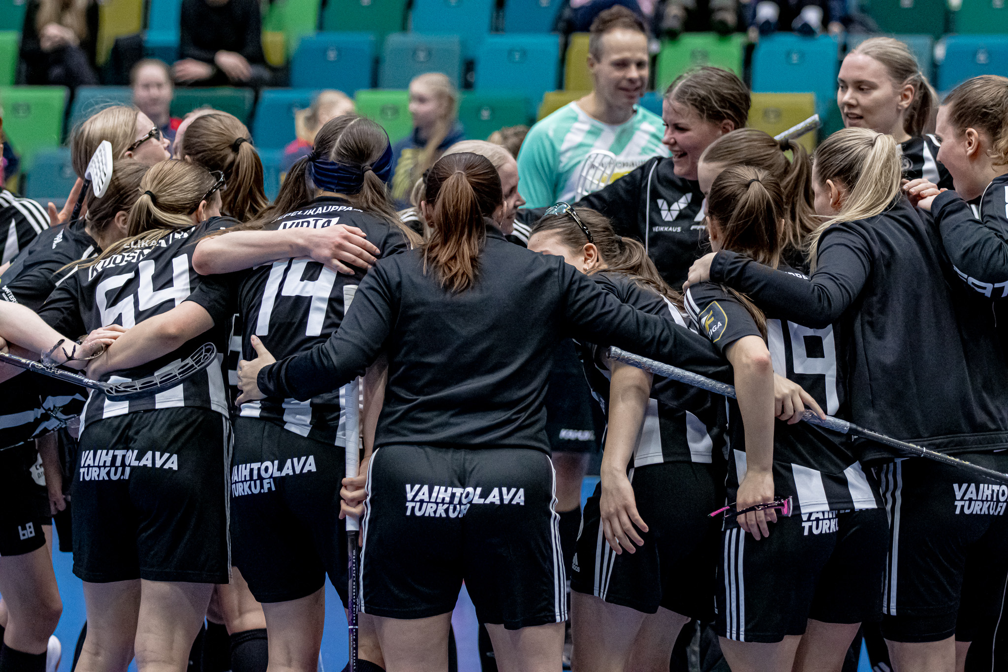 Naisille Voitto Ensimm isest V lier st Loisto Kaatui Jatkoajalla Naisille Voitto Ensimm isest V lier st Loisto Kaatui Jatkoajalla